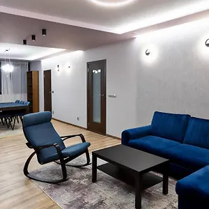 https://very-spacious-modern-2bed-near-airport-centre.sofiahotelsbg.com